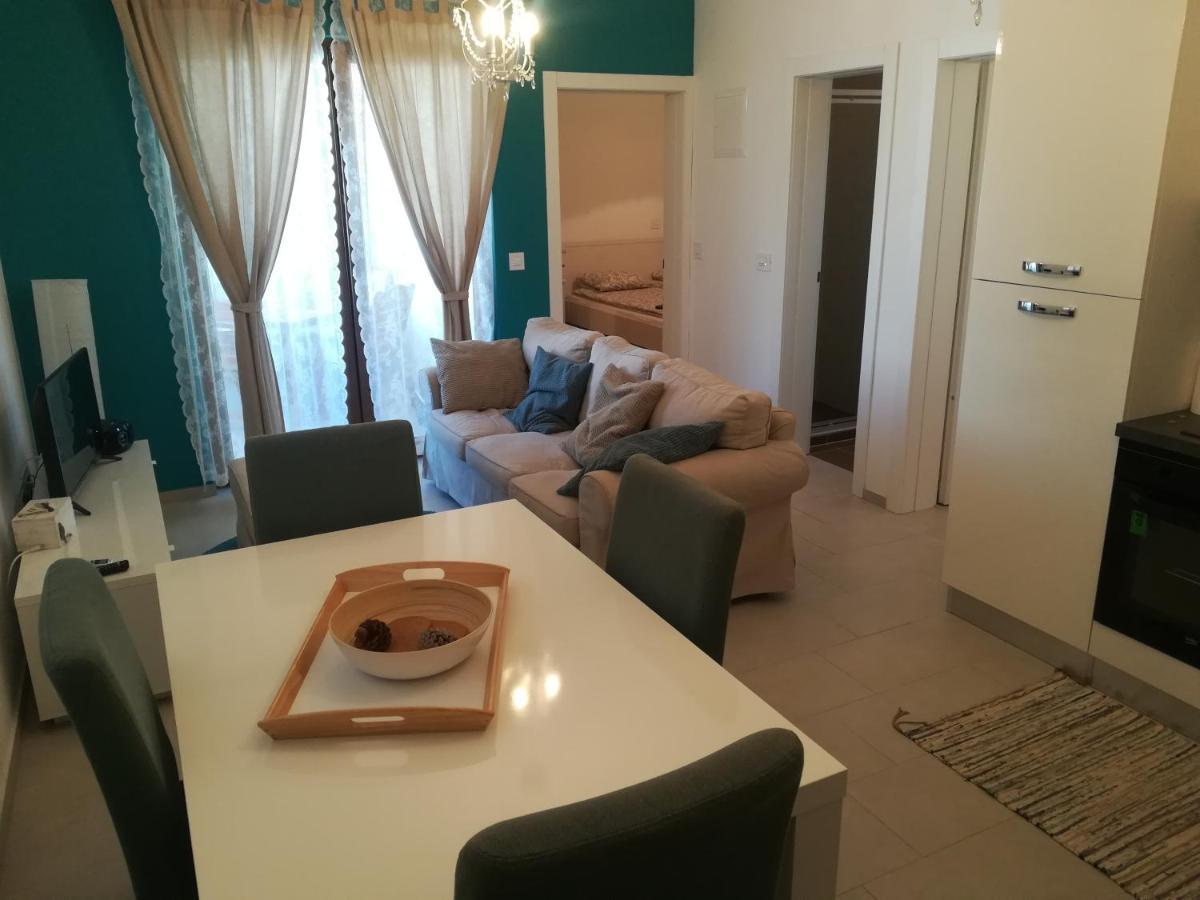 Apartment Rossella Нін Екстер'єр фото