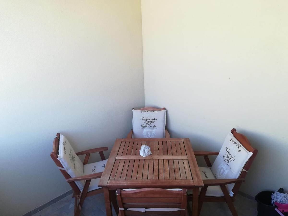 Apartment Rossella Нін Екстер'єр фото