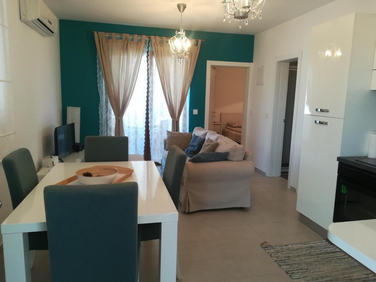 Apartment Rossella Нін Екстер'єр фото